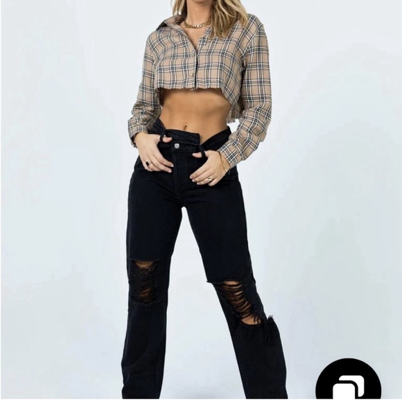 HOLLY ASYMMETRIC RIPPED LEG JEANS BLACK DENIM
 US 4 - Picture 3 of 8